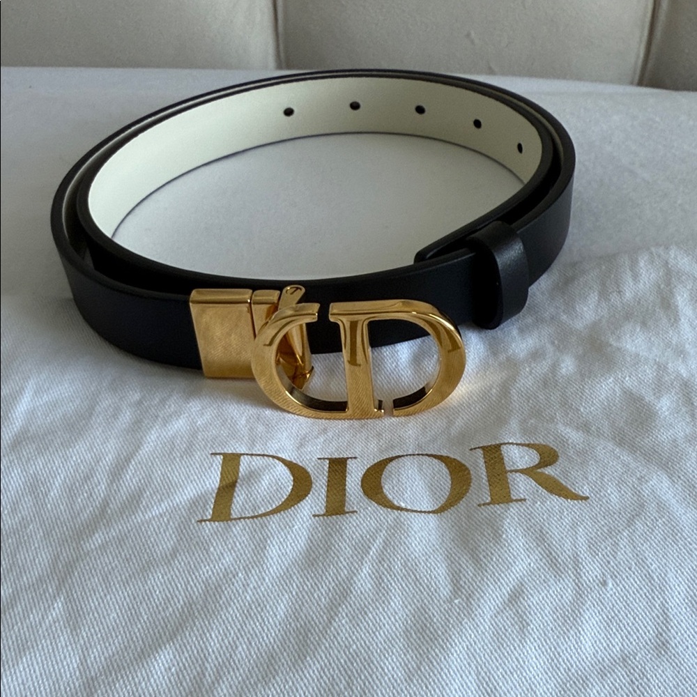 Dior 30 Montaigne Reversible Belt- Black and Latte
